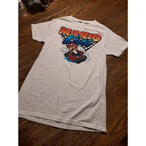 New Nintendo Mario Kart Tee NWT Men’s Small 34-36 White Graphic T-Shirt